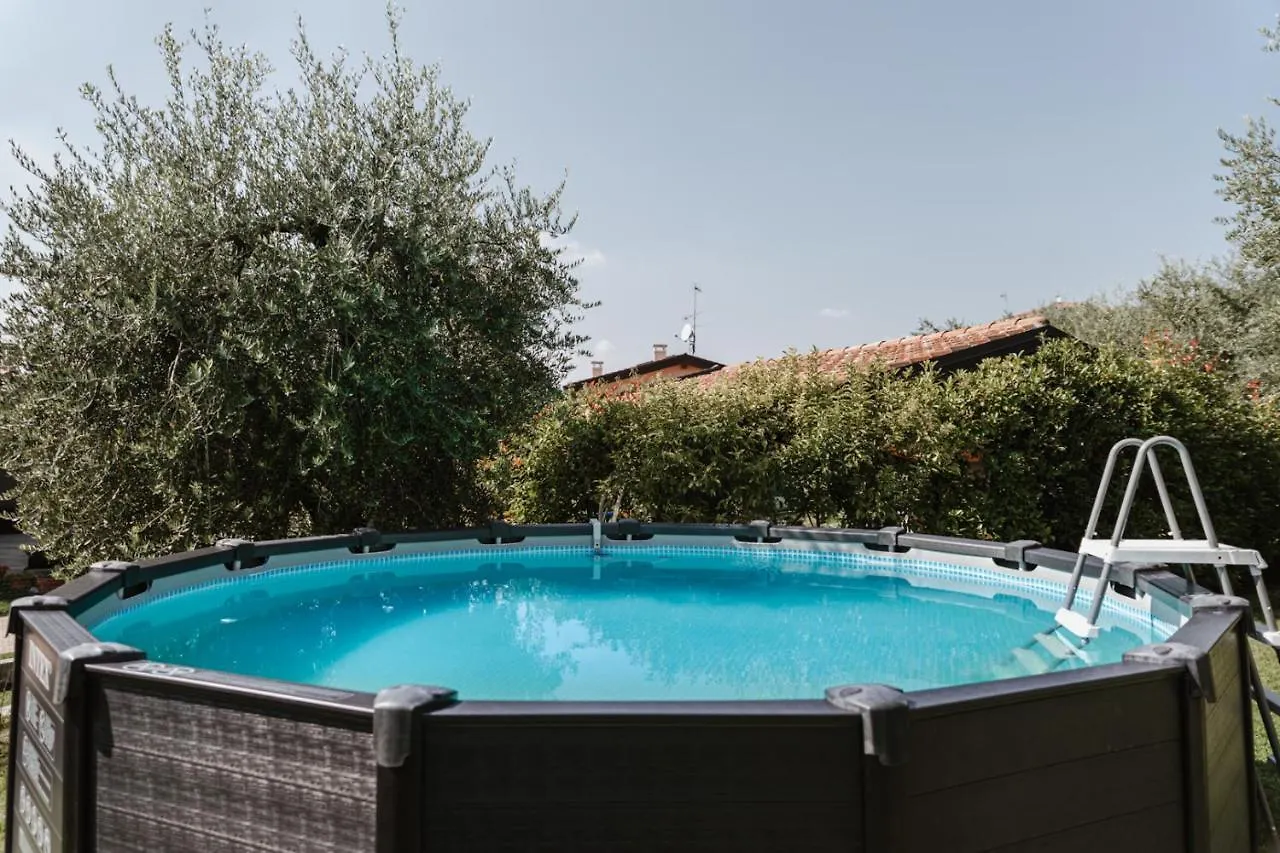 מנרבה דל גארדה Minerva Holiday Home