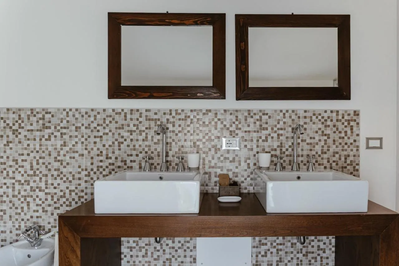 מנרבה דל גארדה Minerva Holiday Home דירה מנרבה דל גארדה