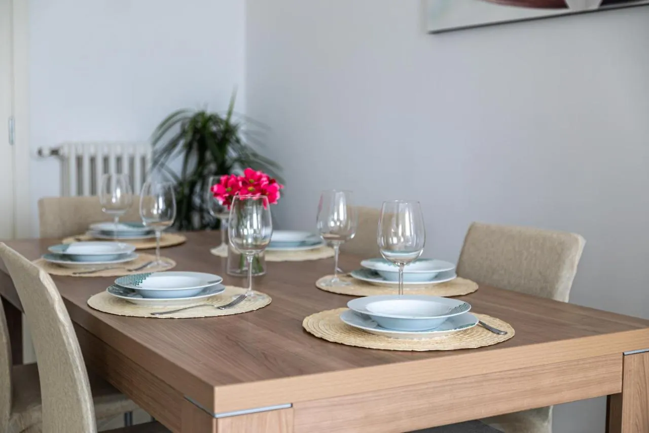 דירה מנרבה דל גארדה Minerva Holiday Home איטליה