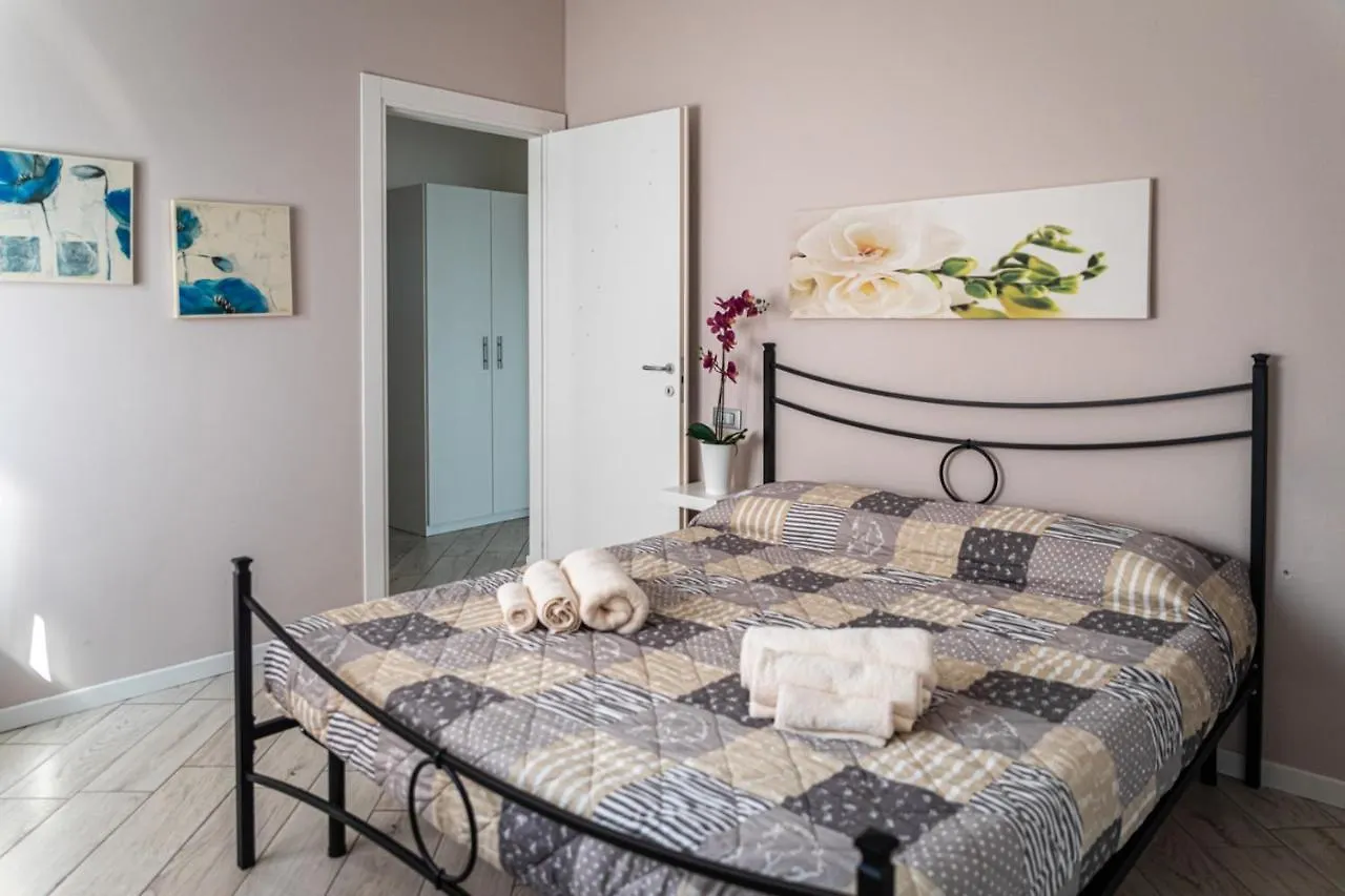 מנרבה דל גארדה Minerva Holiday Home מנרבה דל גארדה