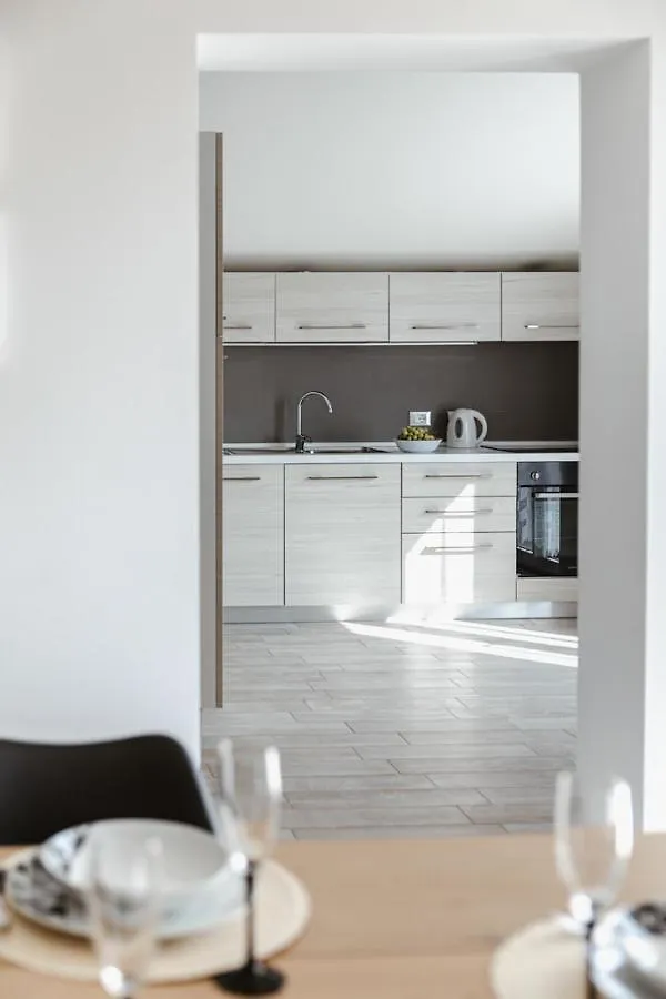 מנרבה דל גארדה Minerva Holiday Home