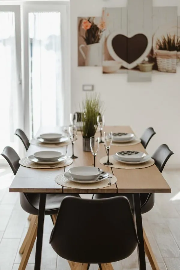 דירה מנרבה דל גארדה Minerva Holiday Home